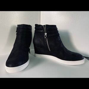 Linea Paolo wedge sneaker, sz 10 1/2